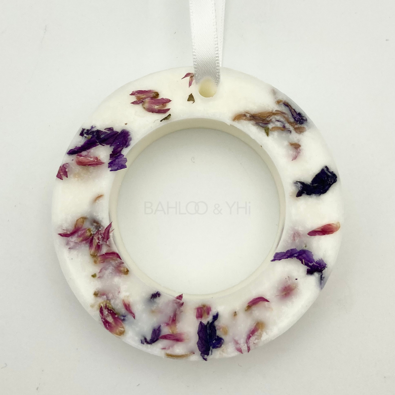 BLUEBELL WOODS | BOTANICAL SCENTED WAX HANGER