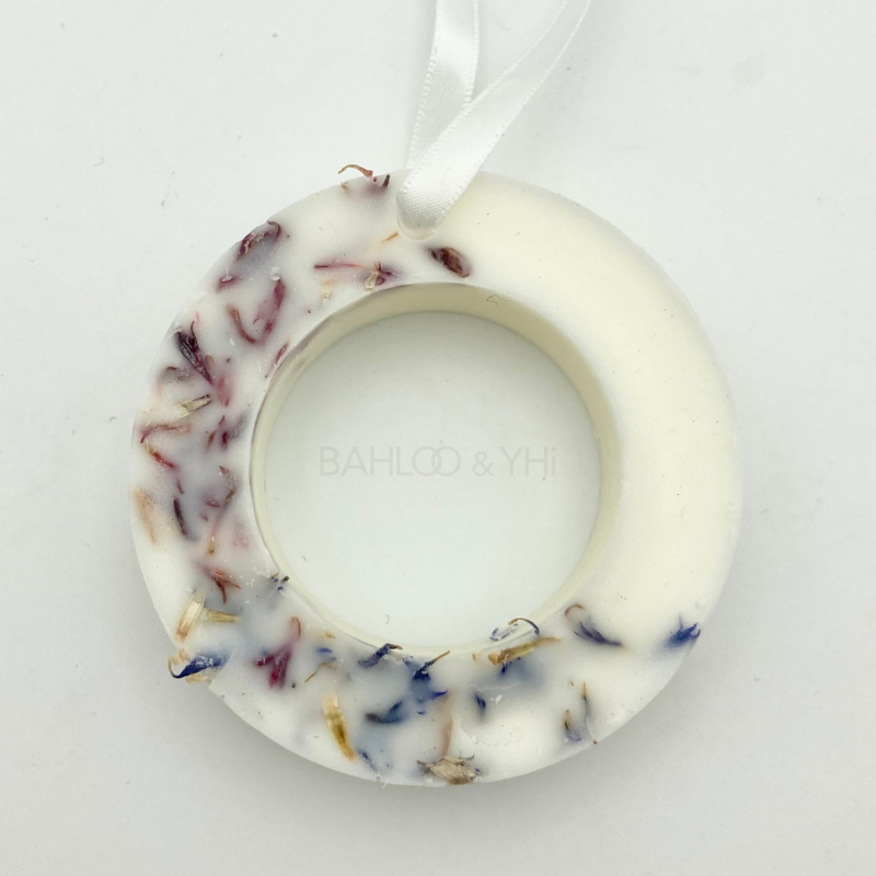 HAPPY DAYS | BOTANICAL SCENTED WAX HANGER